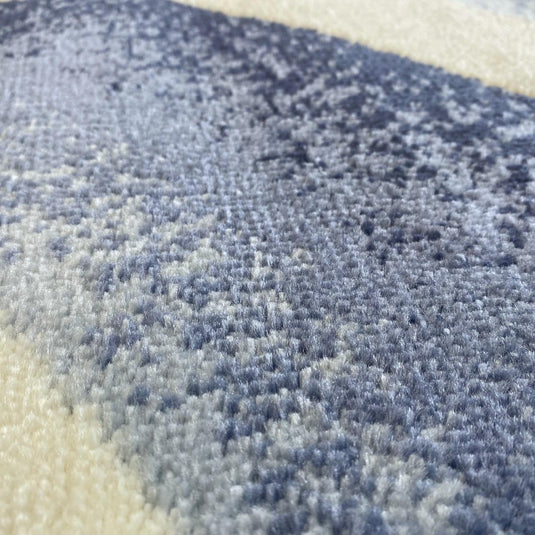 Victoria Modern Area Rug 2305