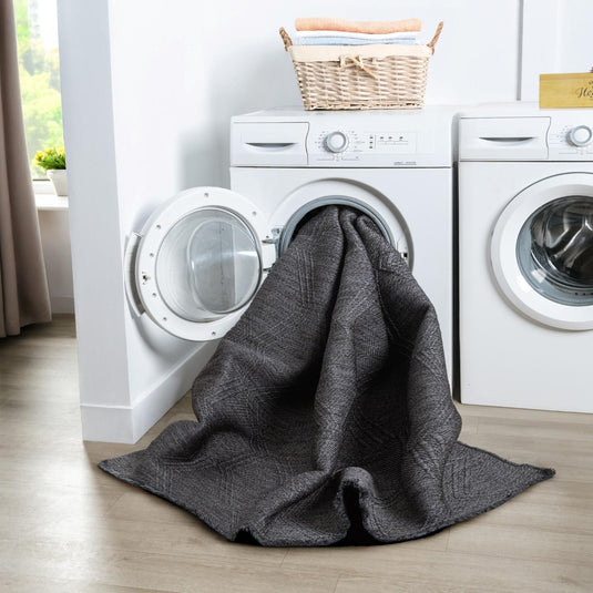 Modern Farmhouse 1942 Diamond Pattern Washable Area Rug