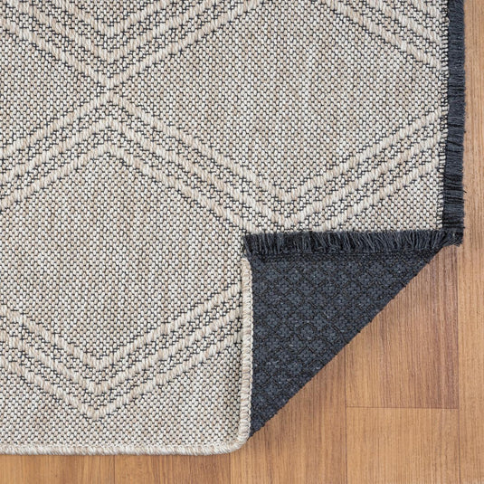 Modern Farmhouse 1942 Diamond Pattern Washable Area Rug