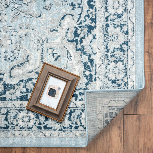 Blue-oriental-rug