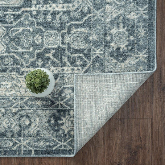 Oriental-geometric-area-rug