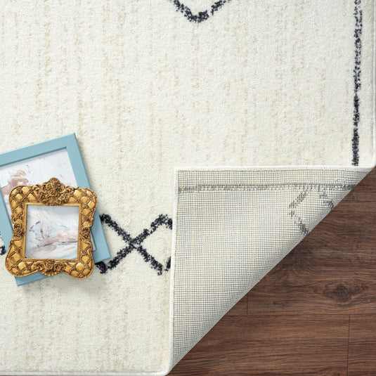 cream-moroccan-geometric-rug