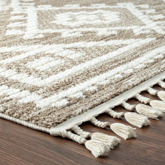 Geometric-area-rug-brown
