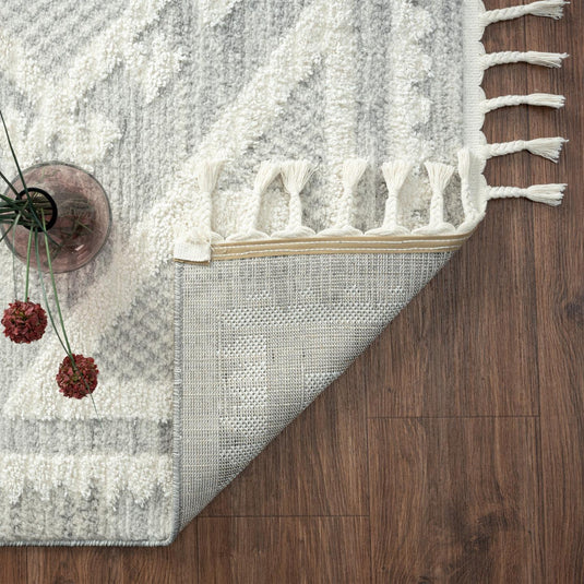 Geometric-area-rug-grey