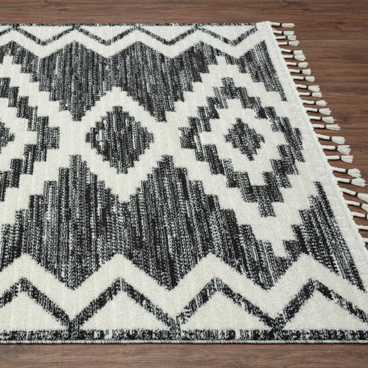 Geometric-rugs-black