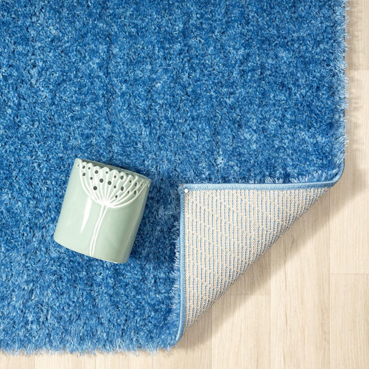 blue-plush-rug