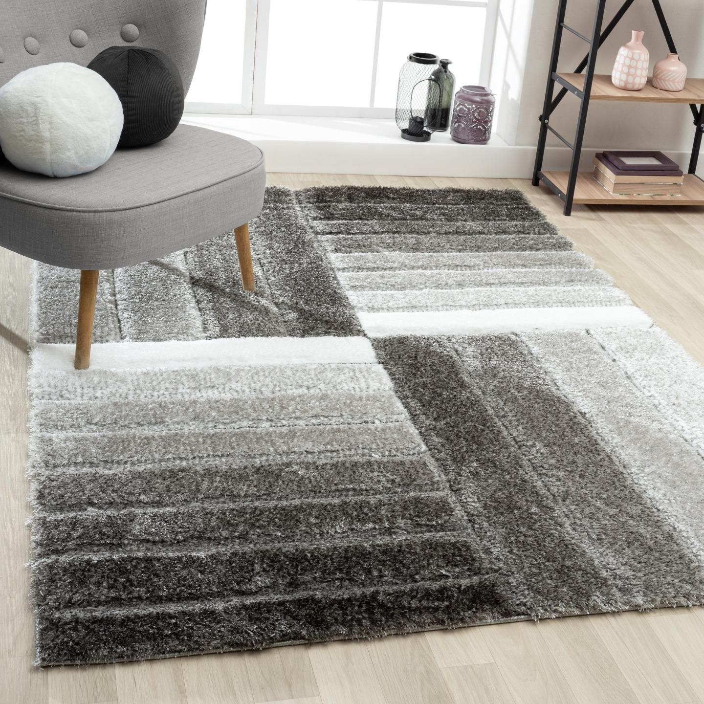 5 Best Area Rugs for a Warm and Cozy Winter Holiday Home