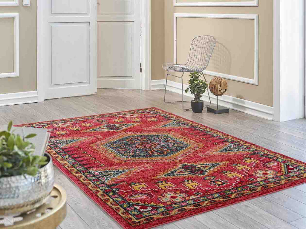 Luxe weavers Oriental area rug in a living room