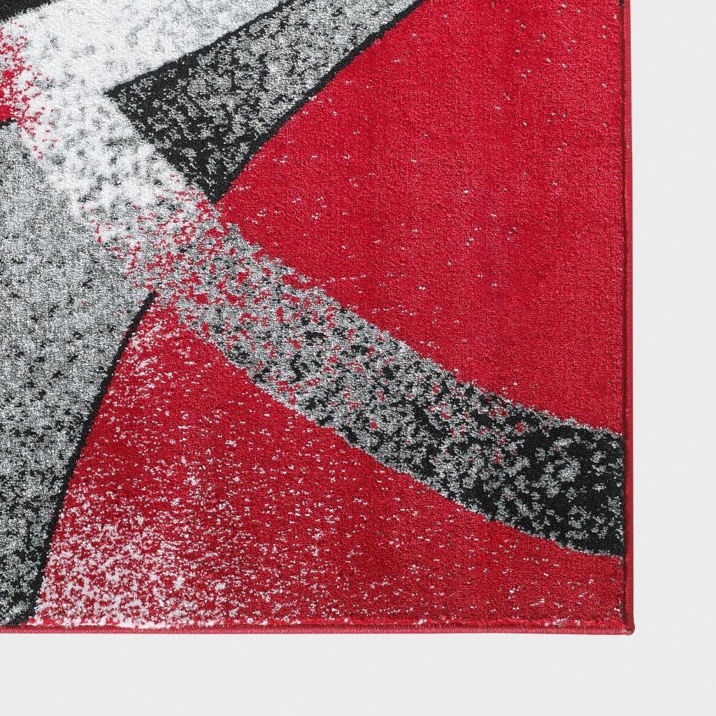 Red-geometric-rug