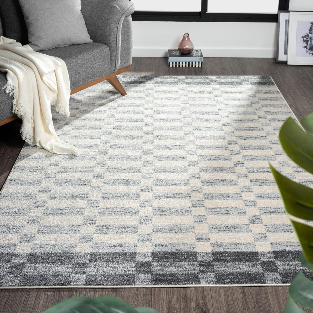 gray-living-room-geometric-rug