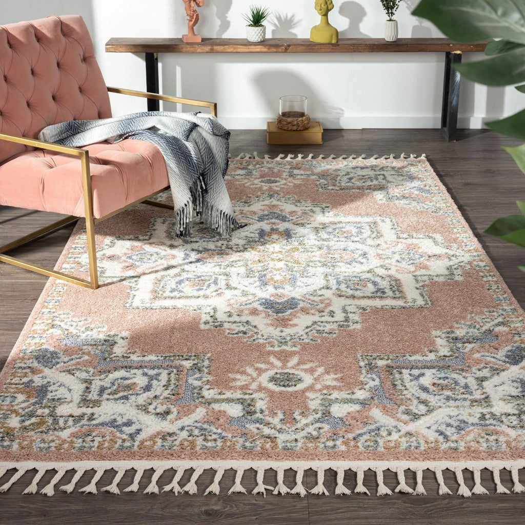 pink-living-room-oriental-rug