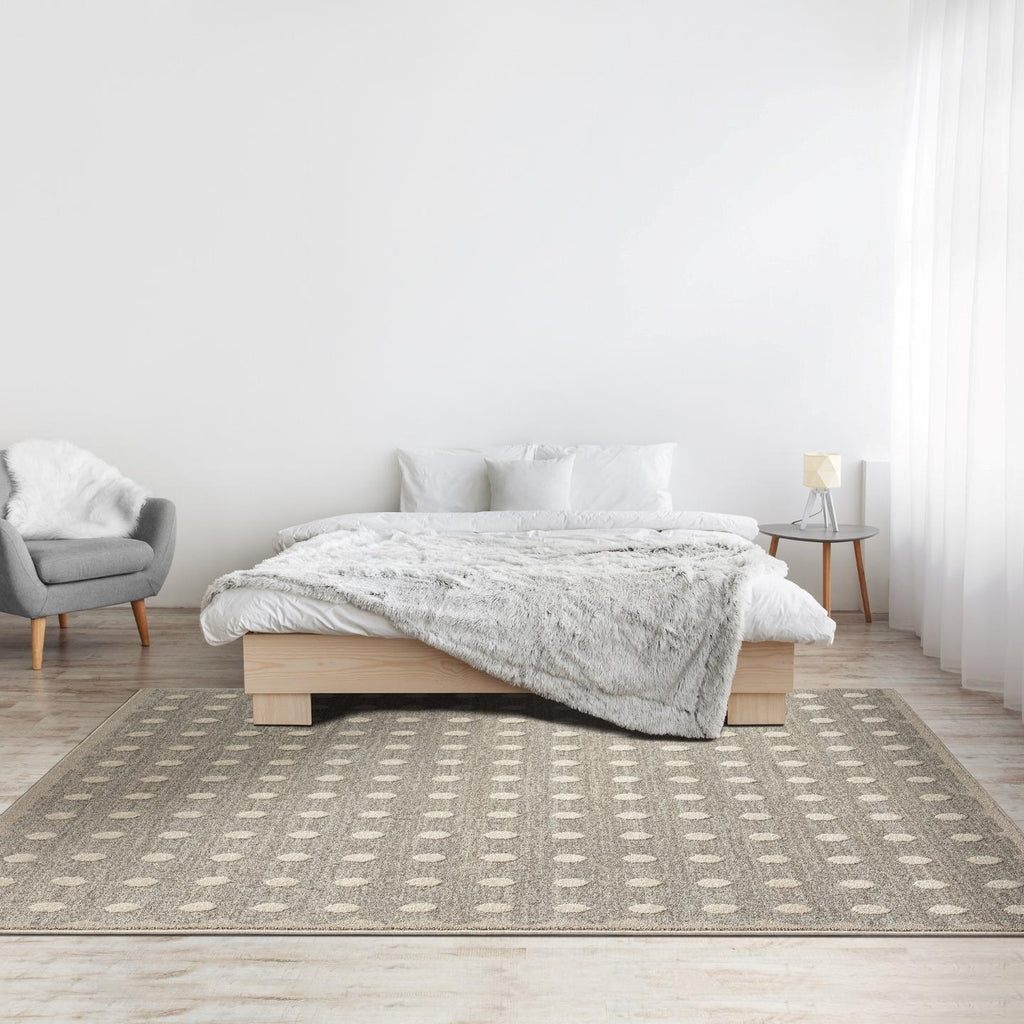 taupe-bedroom-geometric-rug