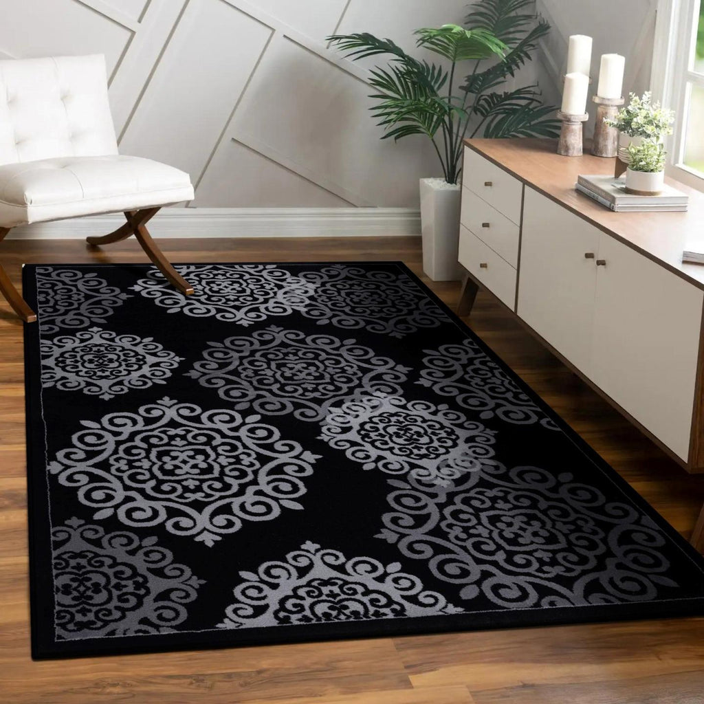 floral-sitting-room-gray-oriental-area-rug